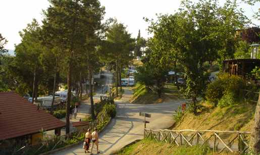 visit Camping Toscana Village